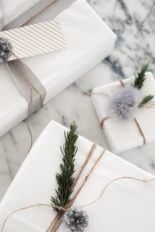 Inexpensive Gift Wrapping Ideas