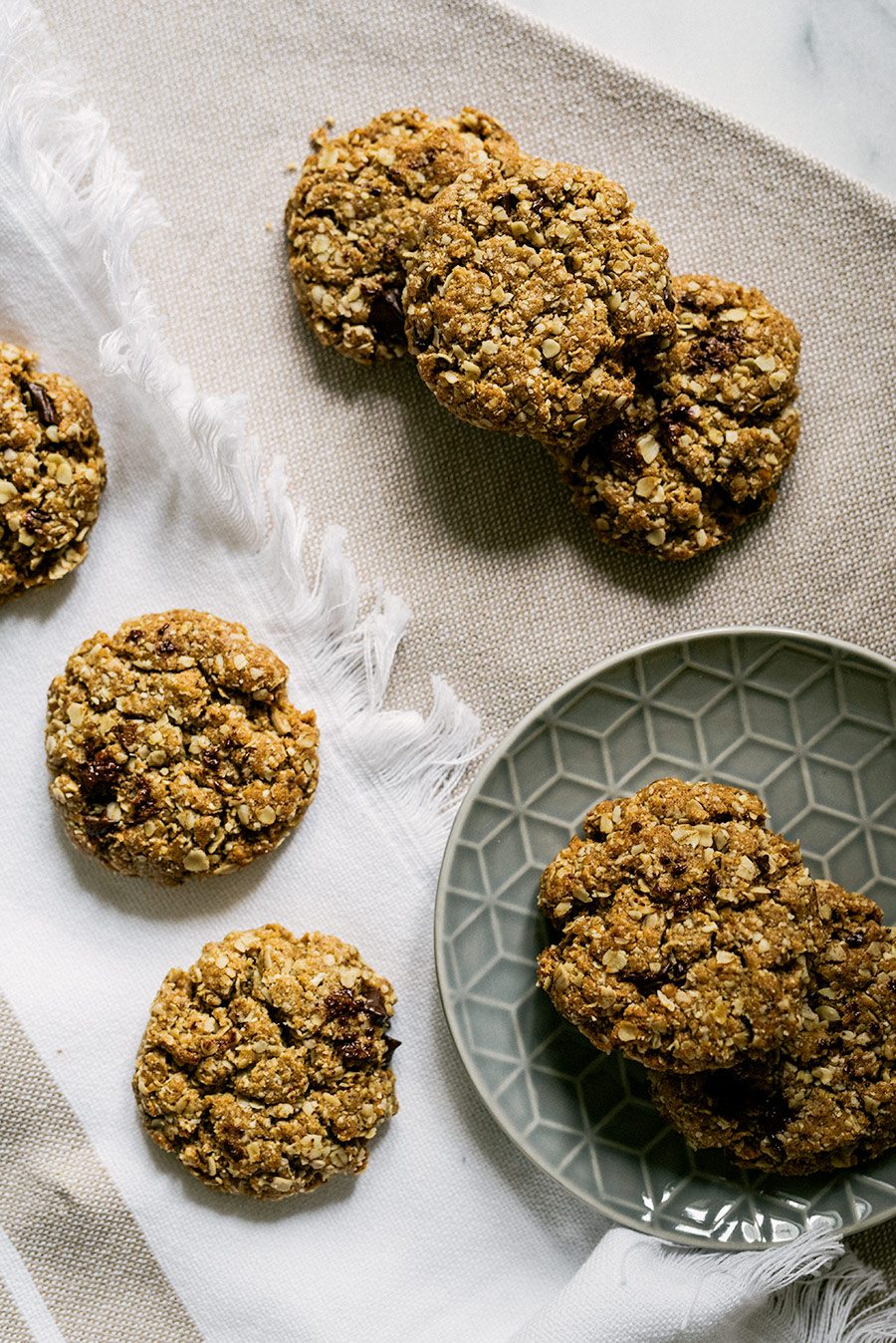 vegan almond peanut butter cookies healthy snacks recipes treats dessert ideas diy morning cookies
