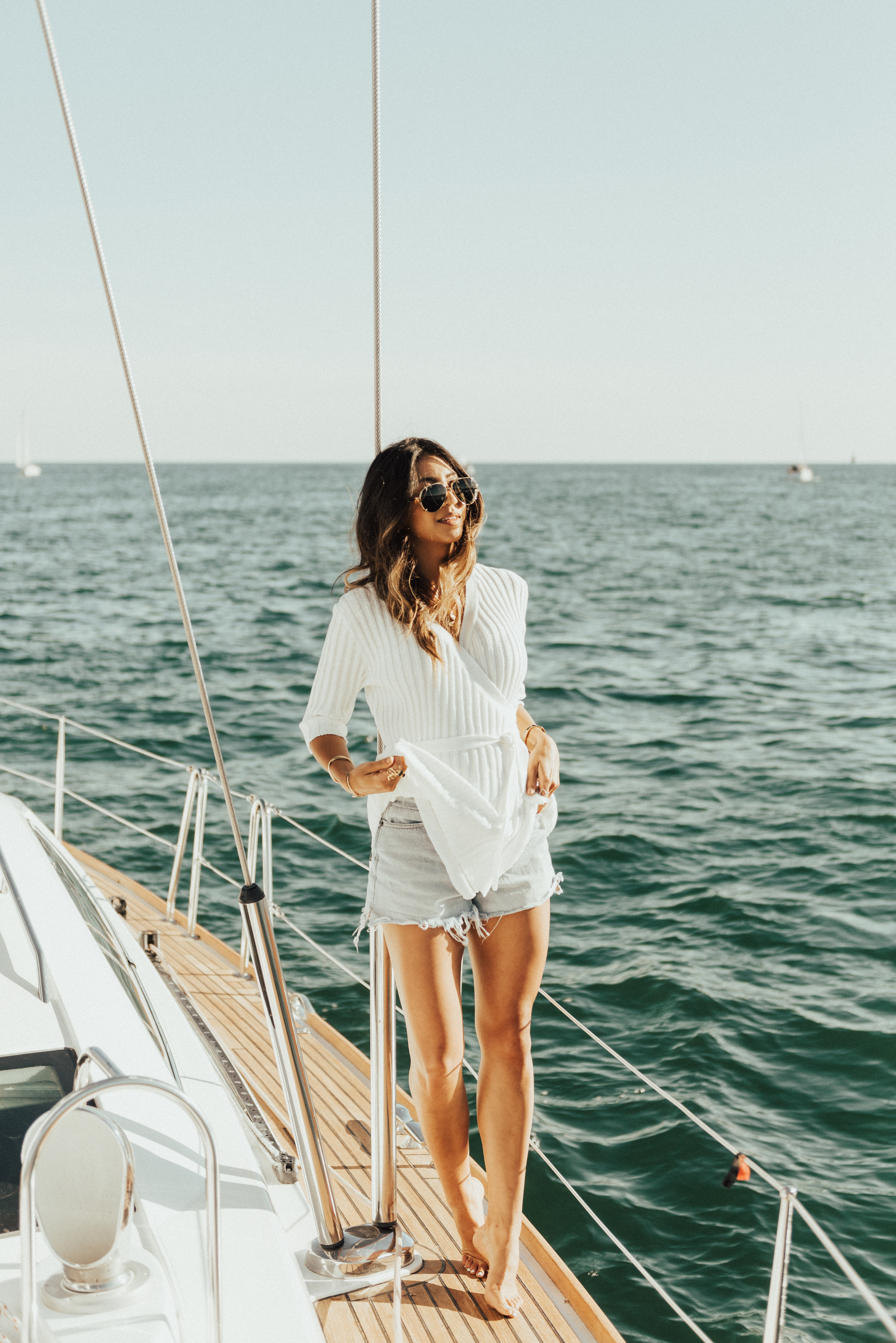 boat style vacaton agolde denim shorts hat kayla seah blogger blog not your standard style summer